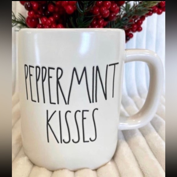 *(2) Rae Dunn Mugs Peppermint Mocha & Peppermint Kisses - Picture 4 of 6
